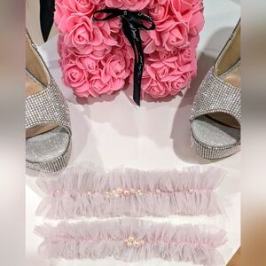 Blush pink garter set